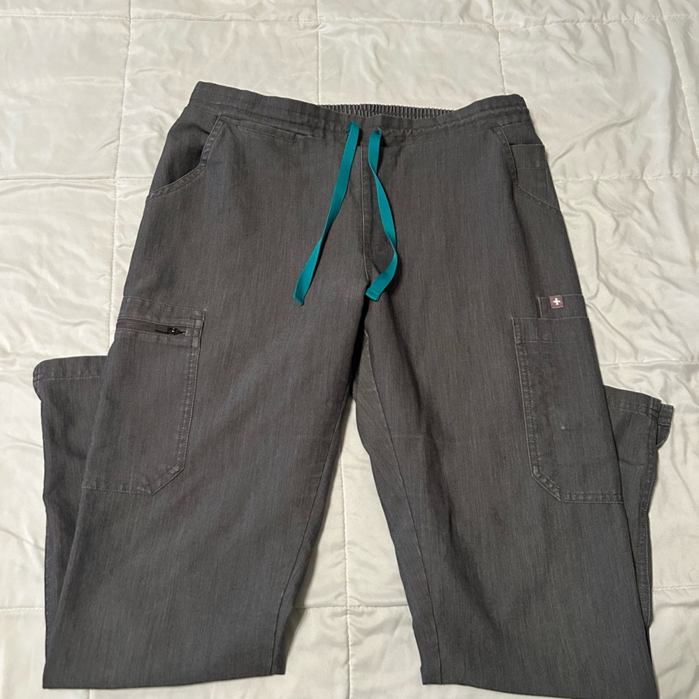 Figs Women's Gray Scrub Pants with Teal Drawstring